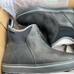 XtraTuf leather rain boots - FITS LIKE 7.5